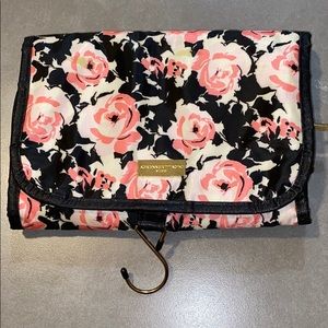 Adrienne Vittadini Travel Bag